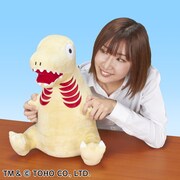 「PCクッション シン・ゴジラ ゴジラ第2形態」の使用イメージ。