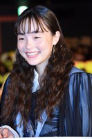 モトーラ世理奈