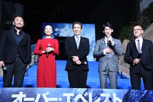 左からユー・フェイ、チャン・ジンチュー、役所広司、リン・ボーホン、テレンス・チャン。