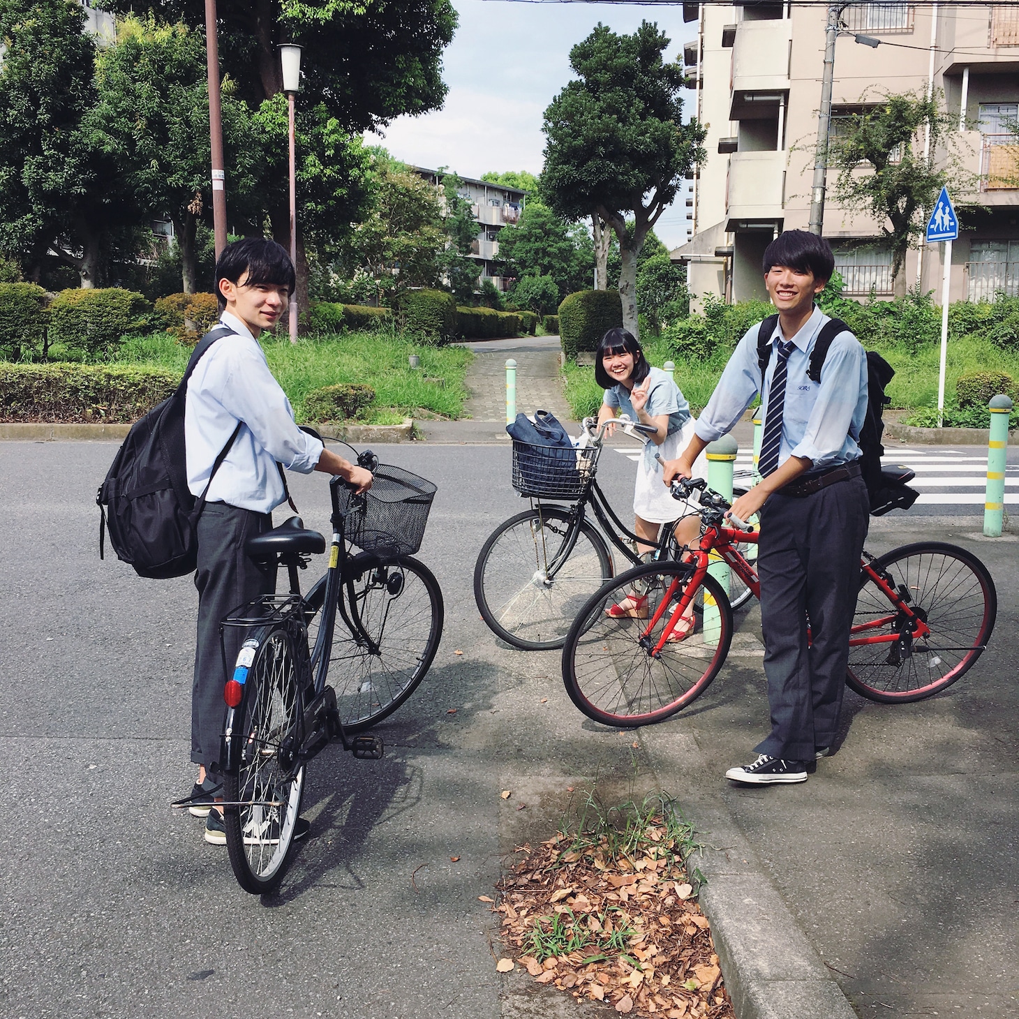 「席のむこう」