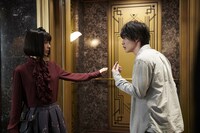 「屍人荘の殺人」