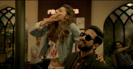 「盲目のメロディ～インド式殺人狂騒曲～」新場面写真