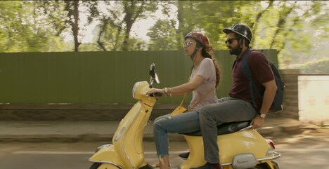 「盲目のメロディ～インド式殺人狂騒曲～」新場面写真