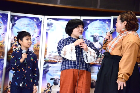 左から市川右近、オカリナ、ゆいP。