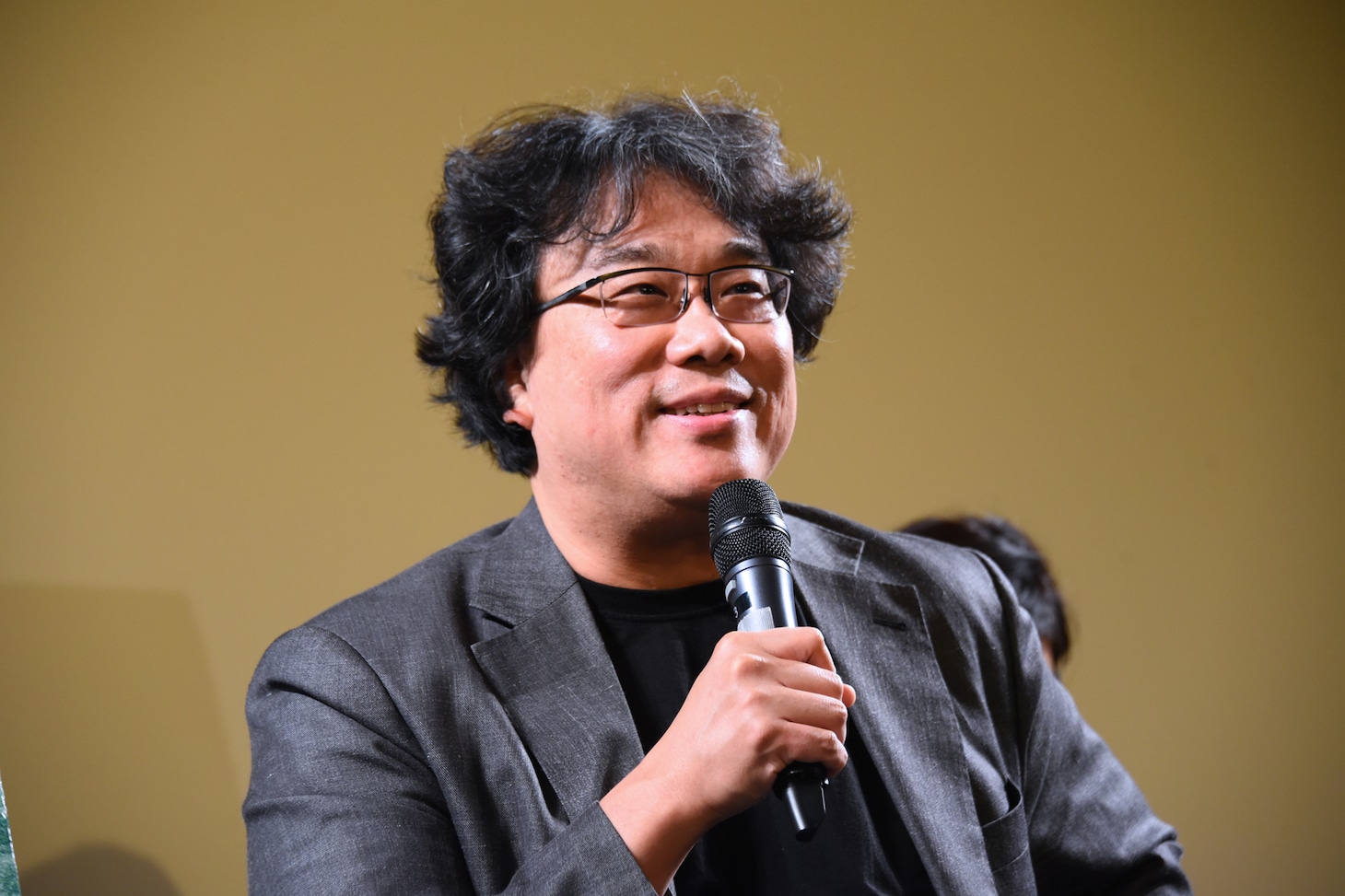 ポン・ジュノ