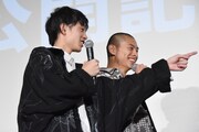 左から水沢林太郎、葵揚。