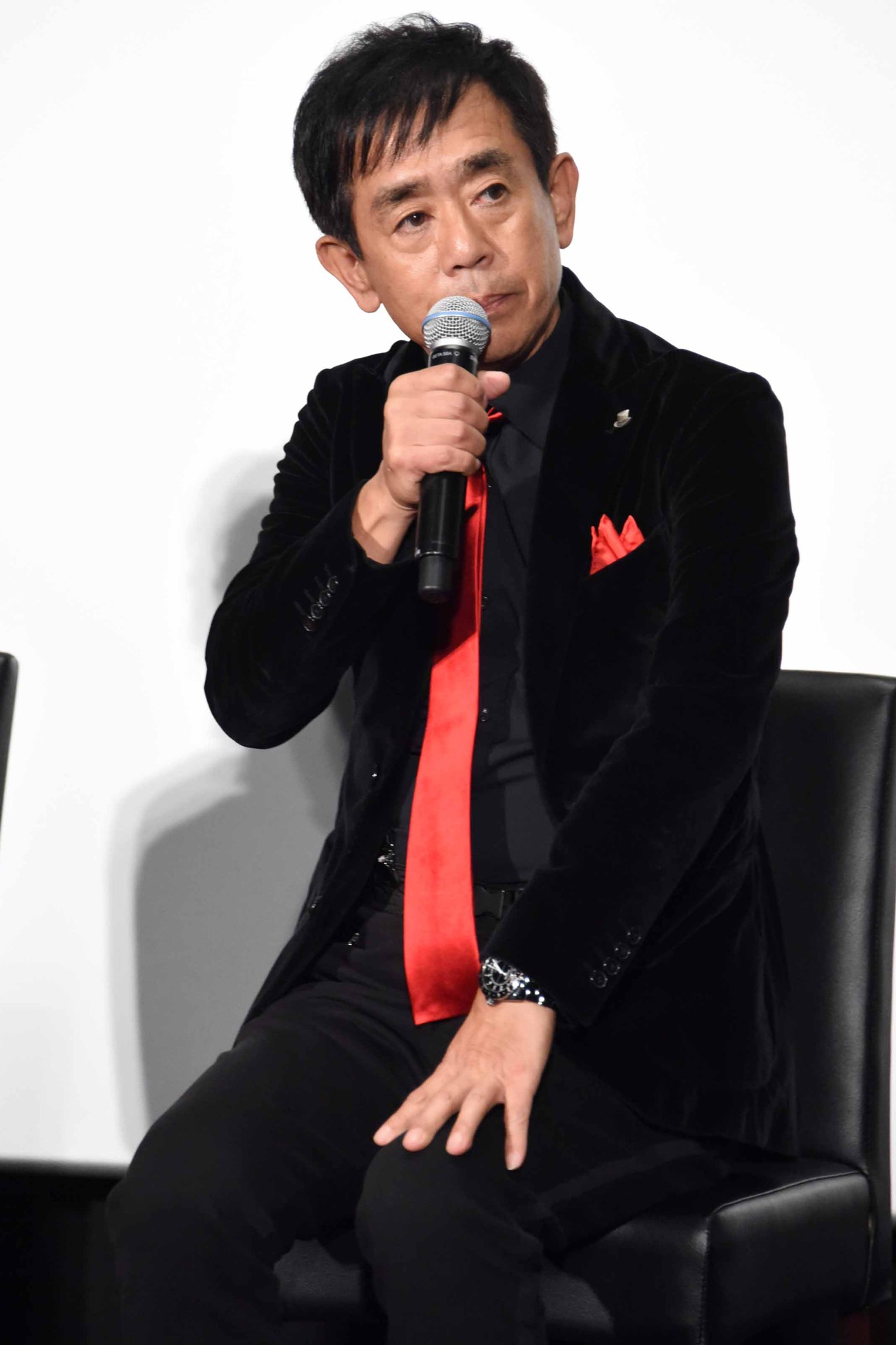 栗田貫一