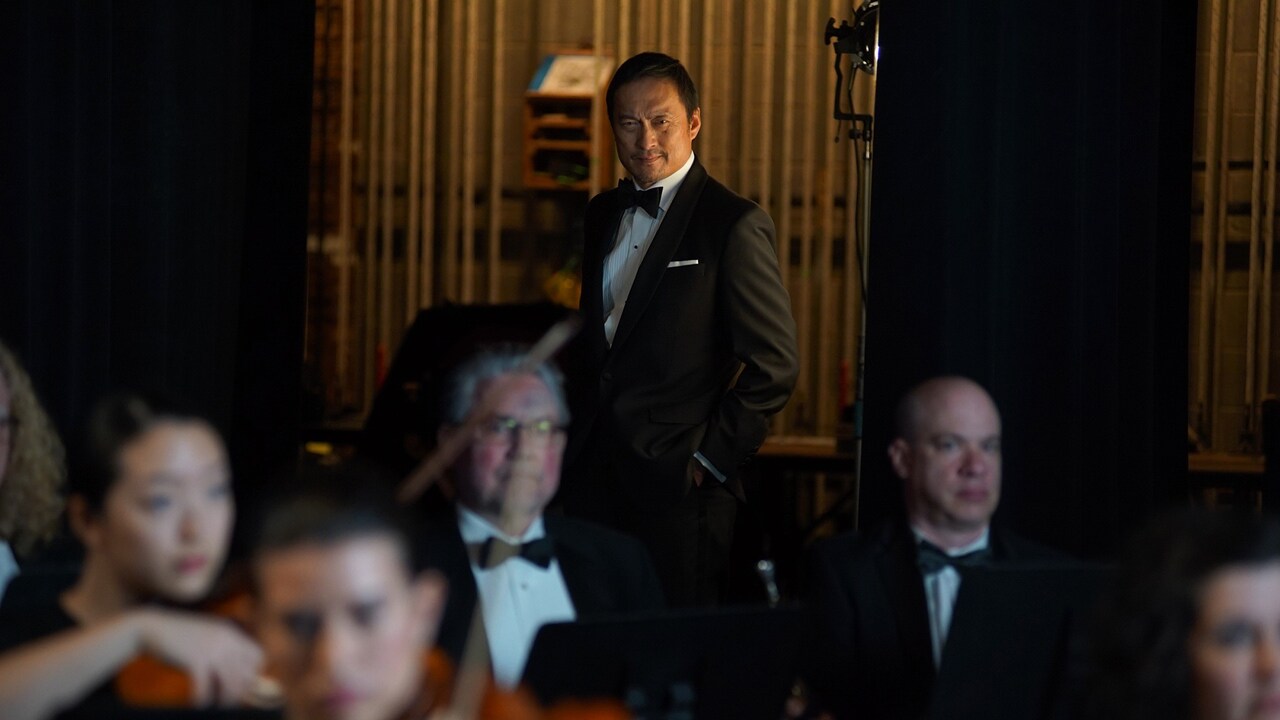 「ベル・カント」渡辺謙からコメント映像到着、ジュリアン・ムーア捉えた新写真も