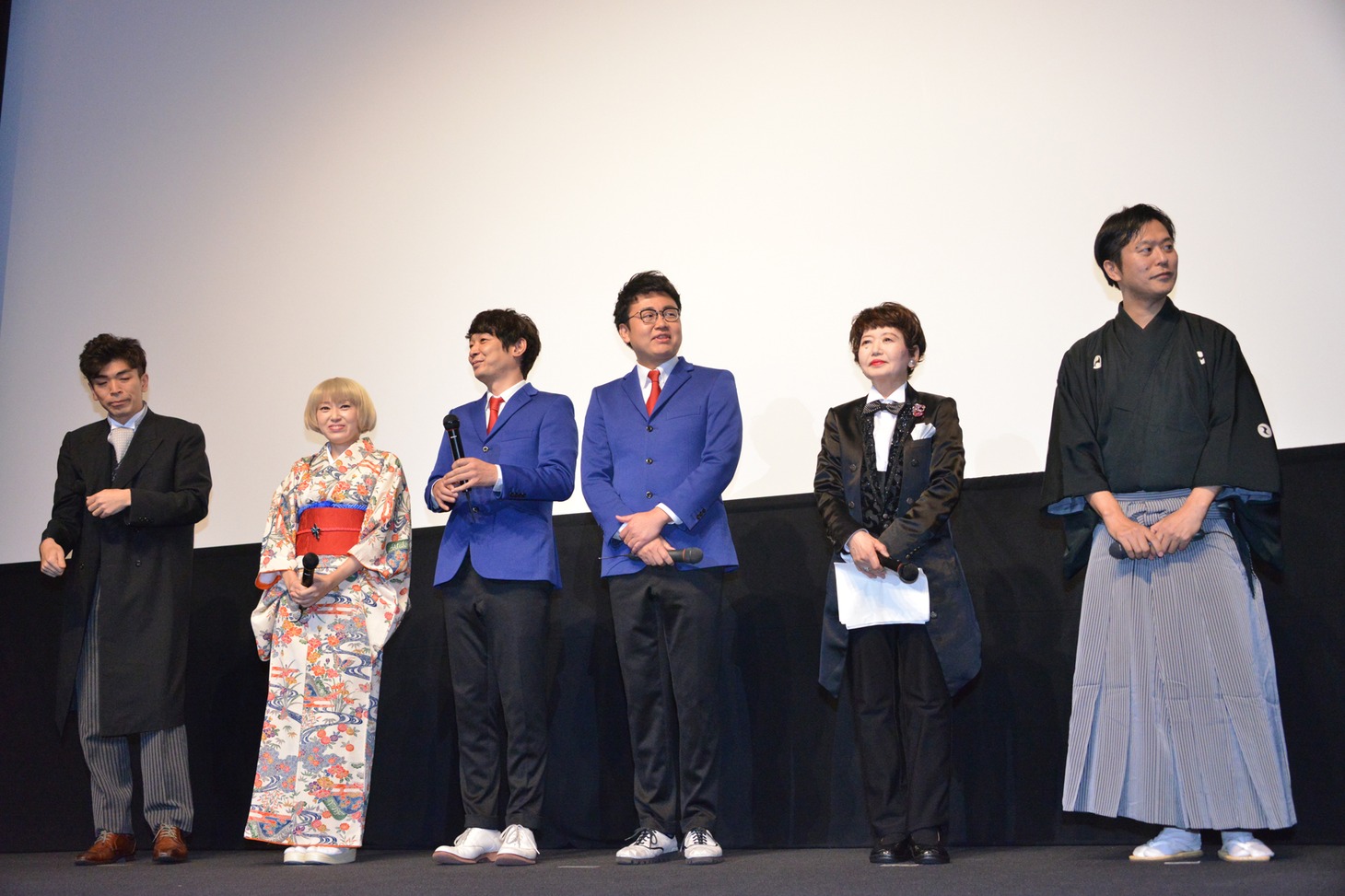 「カツベン！」弁士サミットの様子。左から坂本頼光、山崎バニラ、銀シャリ、澤登翠、片岡一郎。