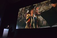 活弁を披露する片岡一郎。