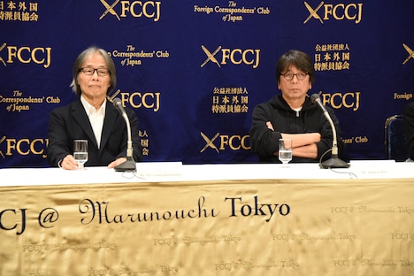 左から河村光庸、森達也。