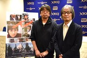左から森達也、河村光庸。