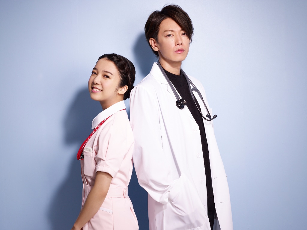 左から上白石萌音演じる佐倉七瀬、佐藤健演じる天堂浬。
