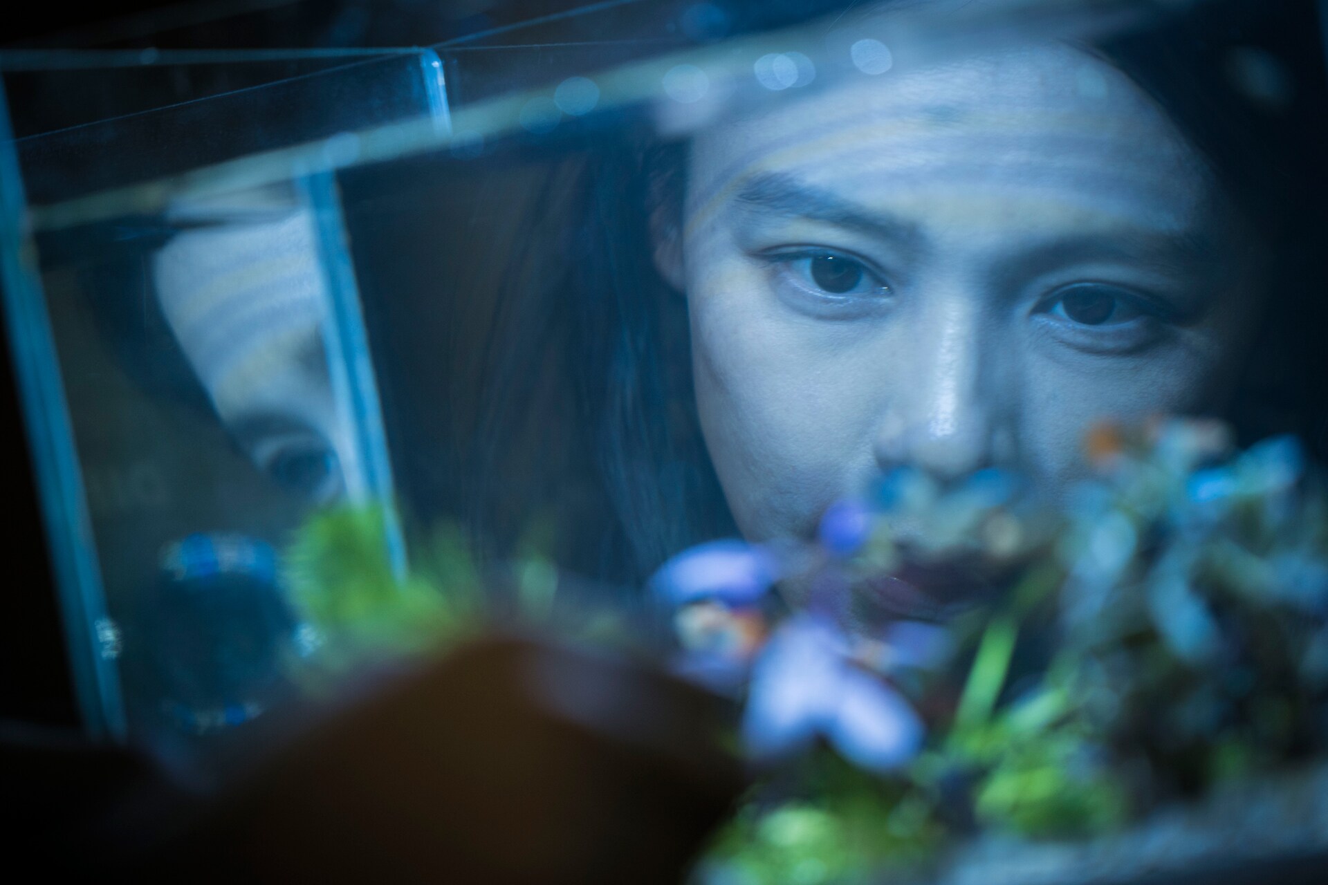 ビビアン・スー主演、台湾の民話「人面魚」の恐怖を描くホラー予告編