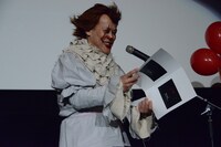 生アフレコを披露する多田野曜平。