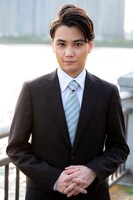 「探偵が早すぎる スペシャル」より、矢野聖人演じる加藤茶乃助。