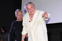 左からティム・バーンズ、ヒュー・キース・バーン。