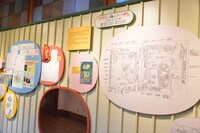 「『手描き、ひらめき、おもいつき』展 ～ジブリの森のスケッチブックから～」の様子。