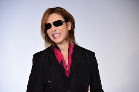 YOSHIKI