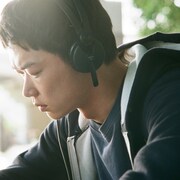 笠松将が葛藤するラッパーに「花と雨」予告&新写真8枚到着