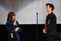 左から山戸結希、清水尋也。