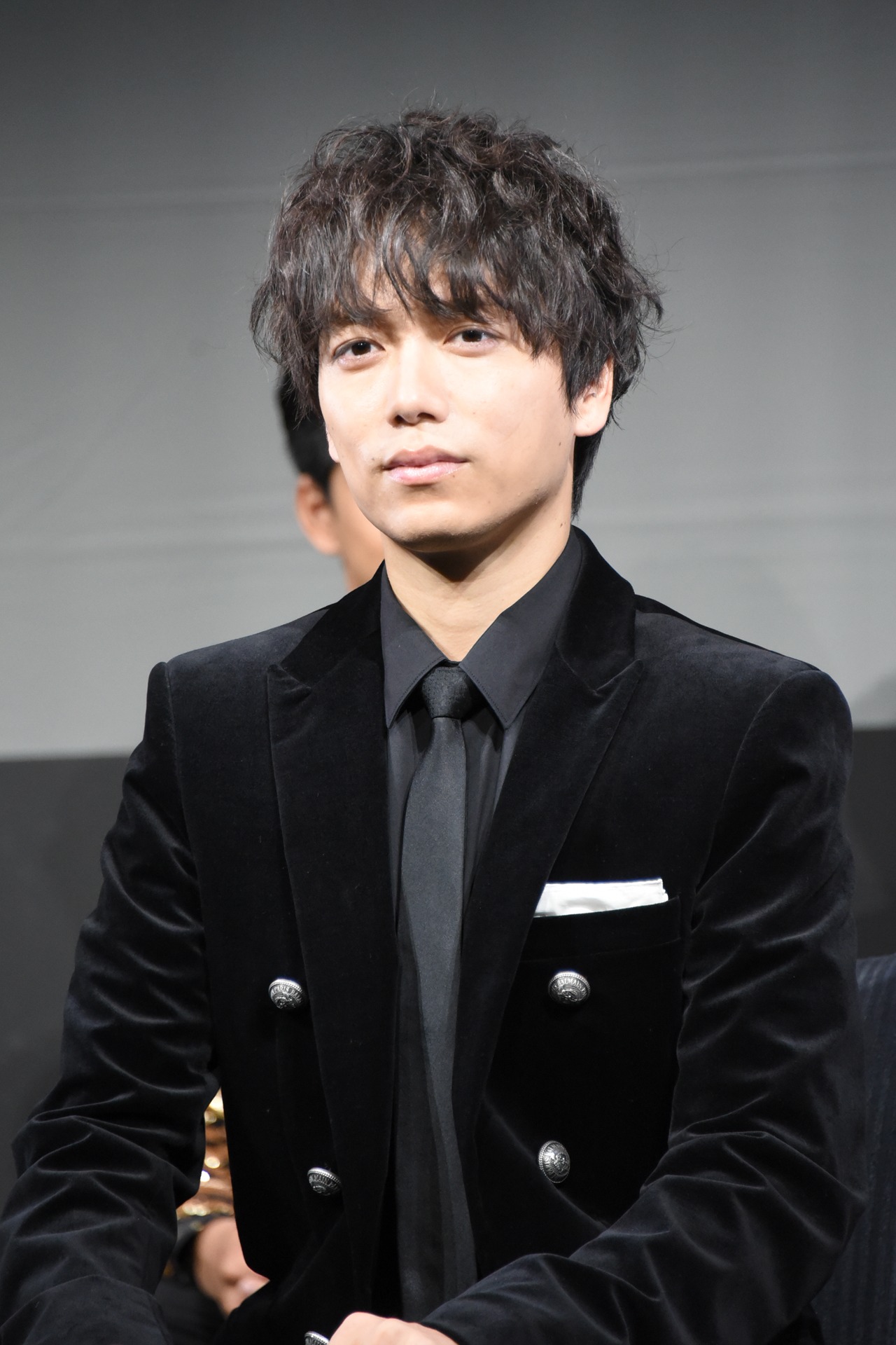 山崎育三郎