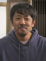 「絶メシロード」より、濱津隆之演じる須田民生。