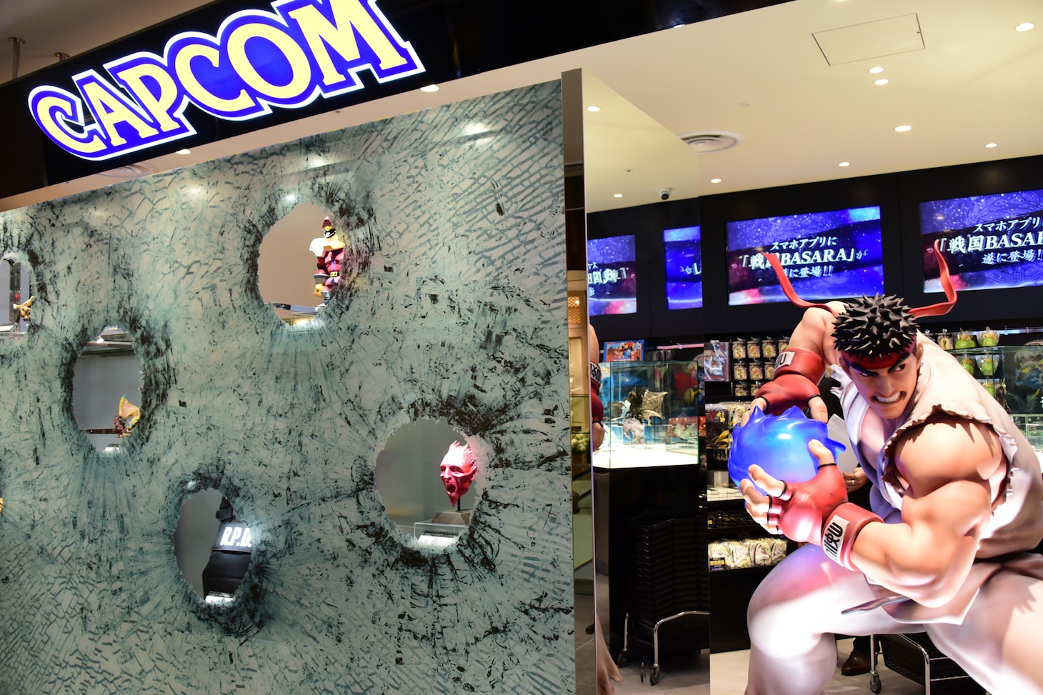 CAPCOMのショップ。