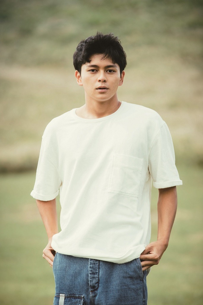 眞栄田郷敦ファースト写真集「natural」より。