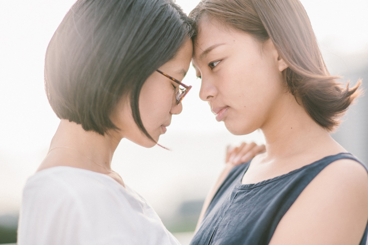 「虹色の朝が来るまで」