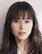 有原志保役の小西真奈美。