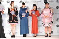 左から指原莉乃、杉咲花、近藤麻理恵、渡辺直美。