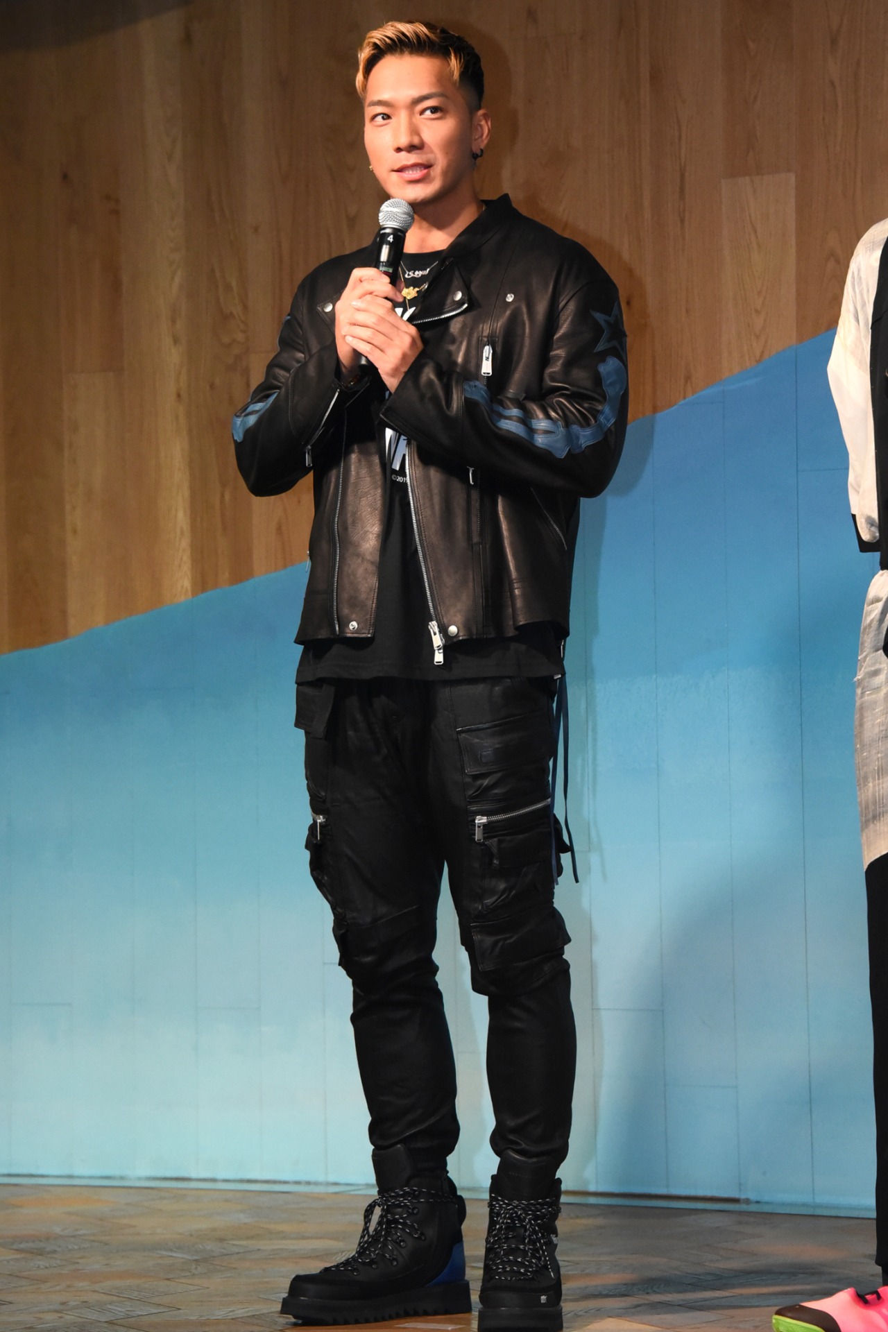 SWAY
