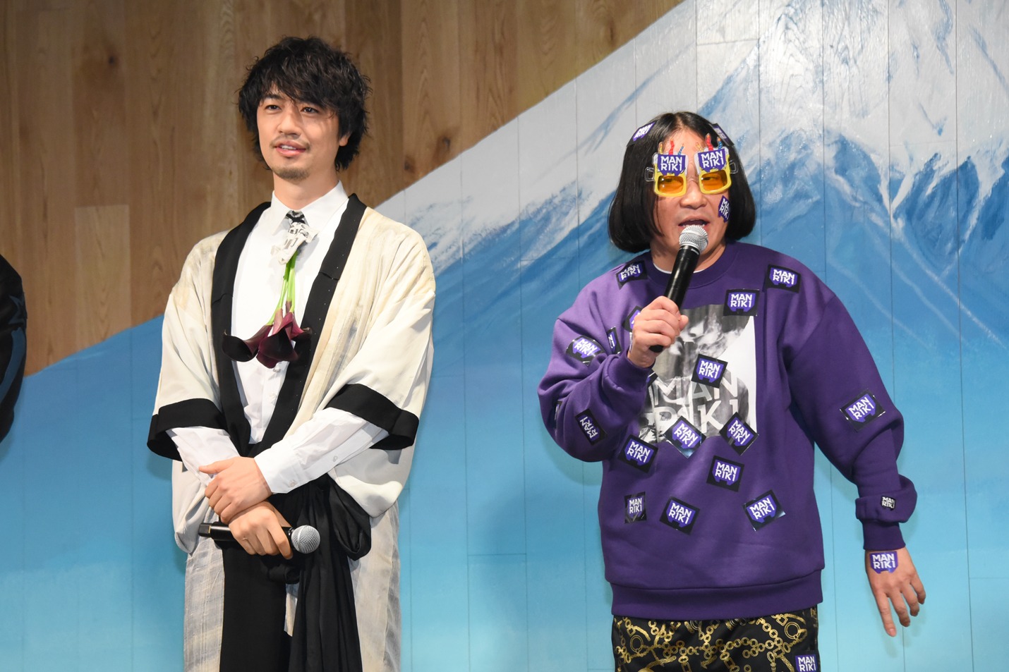 左から斎藤工、永野。