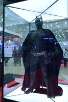 「ダークナイト」「ダークナイト ライジング」より、クリスチャン・ベールが着用したバットマンスーツ。