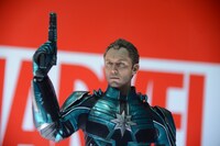 「ムービー・マスターピース」より、「キャプテン・マーベル」ヨン・ロッグのフィギュア。