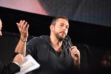 「シャザム!」の続編について質問され、「わからなーい」と答えるザッカリー・リーヴァイ。