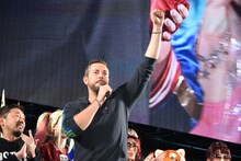 「シャザム！」と叫んで会場をあとにしたザッカリー・リーヴァイ。