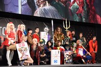「DC COSPLAYERS LEAGUE2019 POWERD BY BIORE メイクの上からリフレッシュシート」の受賞者たち。