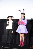 左から、ショーンのコスプレをした市川右近、ルーラのコスプレをしたHinata。