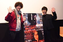 「ゴーストマスター」トークイベントの様子。左からヤング ポール、小出祐介。