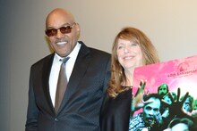 左からケン・フォリー、ゲイラン・ロス。