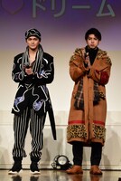 左から眞栄田郷敦、片寄涼太。