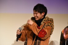 共演者たちの演技に爆笑する片寄涼太。