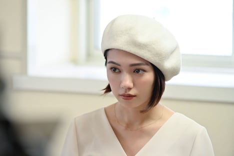 「時効警察はじめました」より、二階堂ふみ演じる朝霞鈴音。