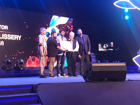 第50回インド国際映画祭の様子。左端が三池崇史。