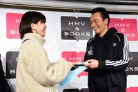 ファンミーティングに臨む遠藤憲一。