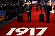 「1917 命をかけた伝令」ロイヤルプレミアに出席したサム・メンデス。
