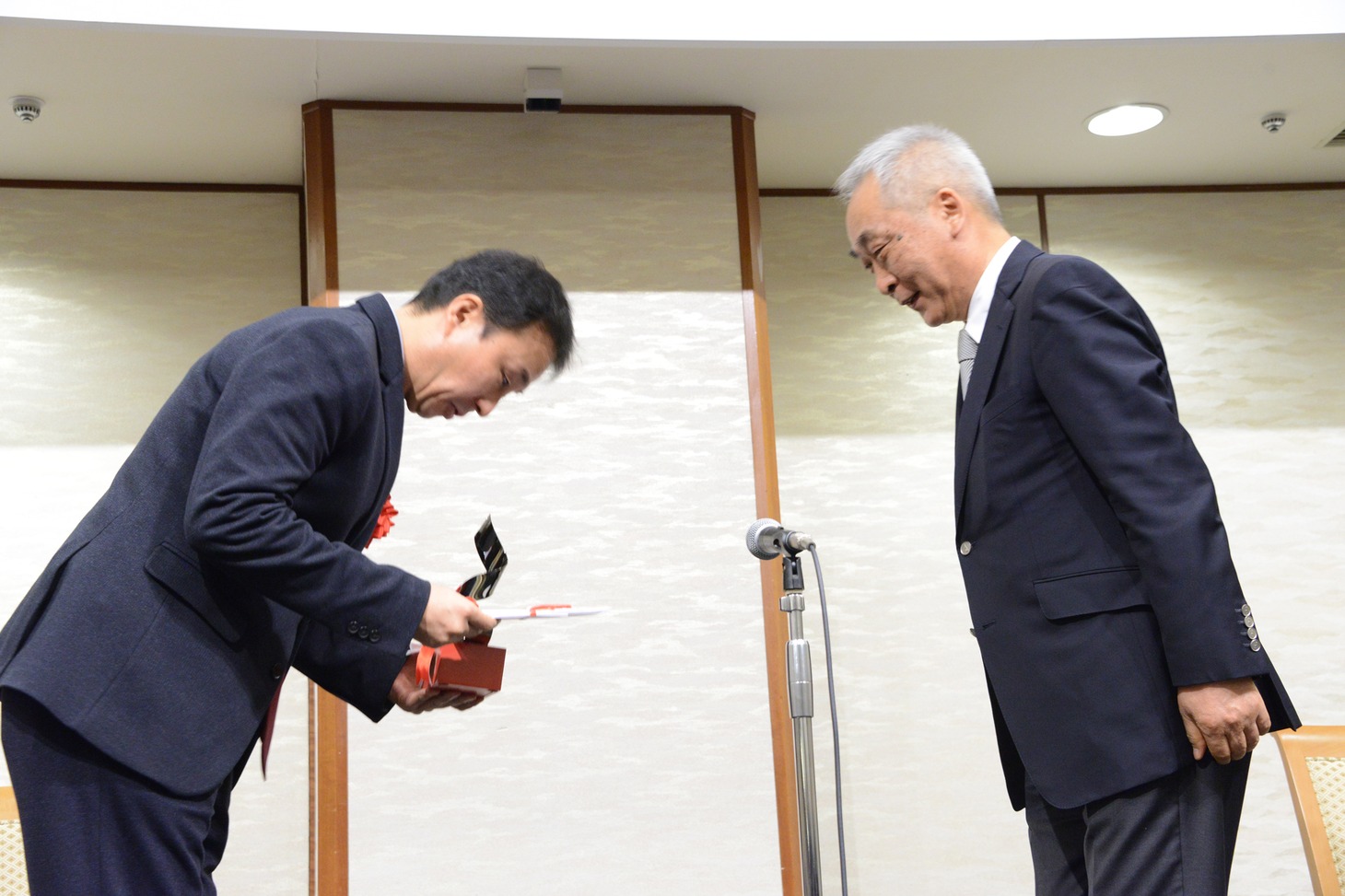 2019年度新藤兼人賞の授賞式の様子。