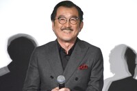 吉田鋼太郎